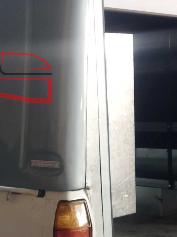 تجهیز خودرو مزدا عملیاتی